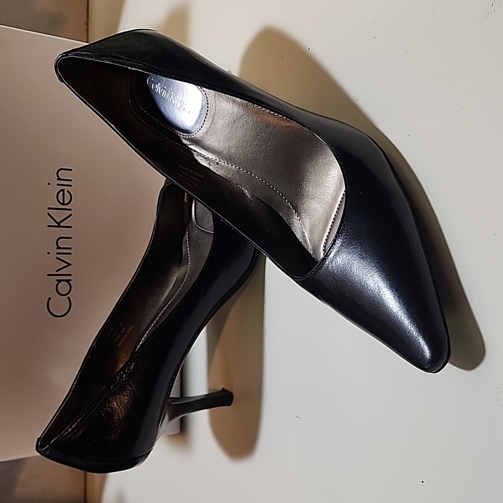 Calvin Klein Dolly Kidskin Black Heels Women's Size 9